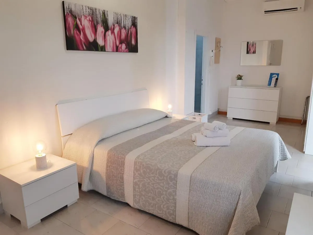 Hotel Mara Rimini 2*,  Italien