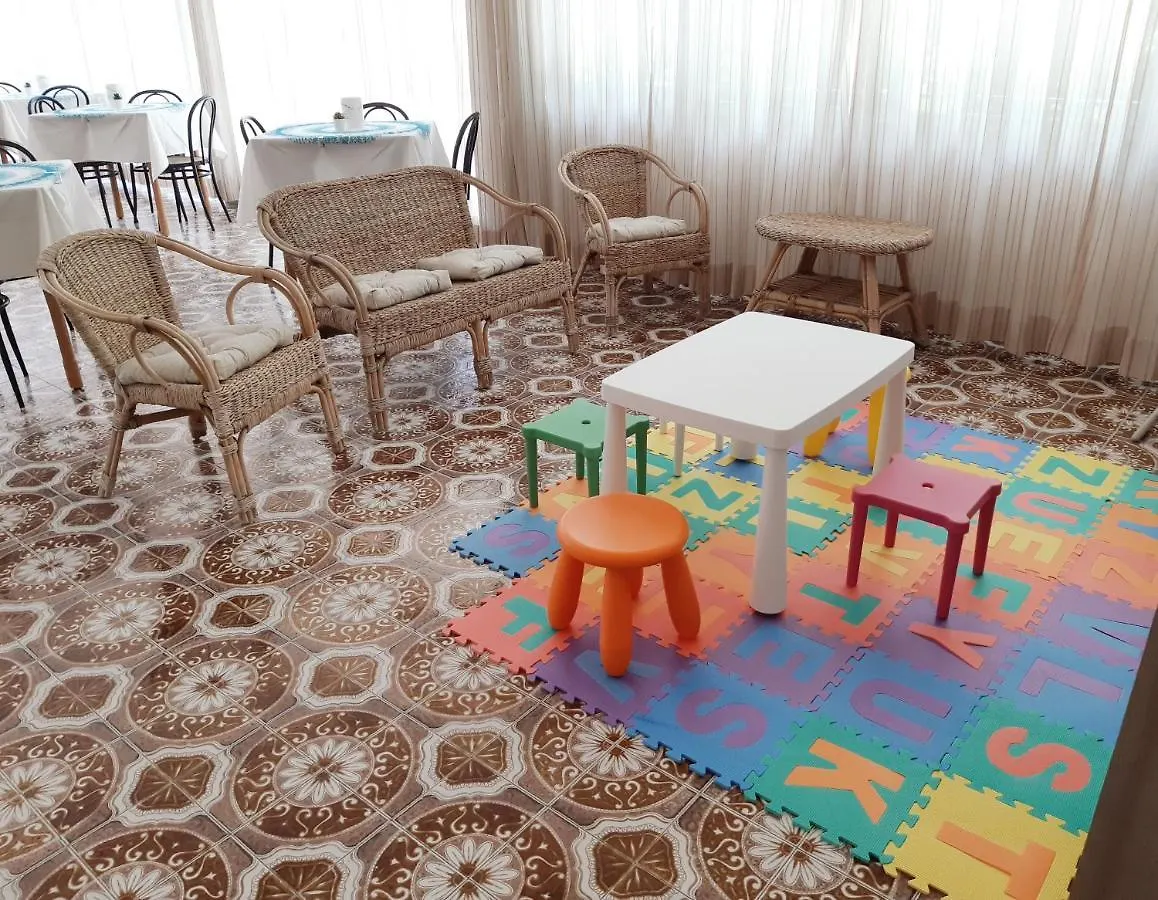 **  Hotel Mara Rimini Itálie